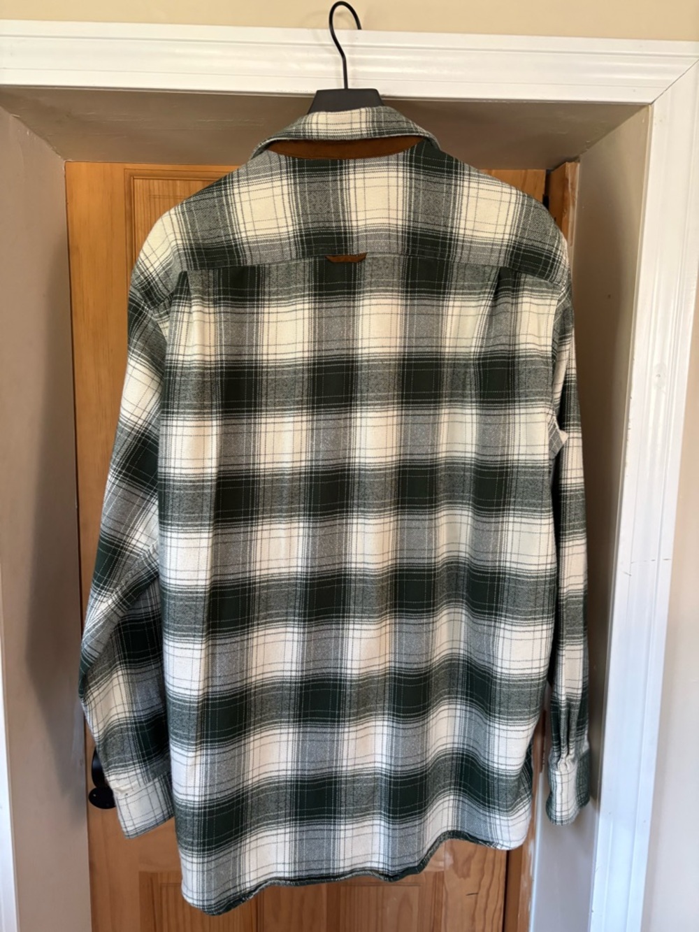 Orvis Perfect Flannel Shirt, Button Down, Classic Plaid Outdoorsman Cotton, XLT - Picture 2 of 13